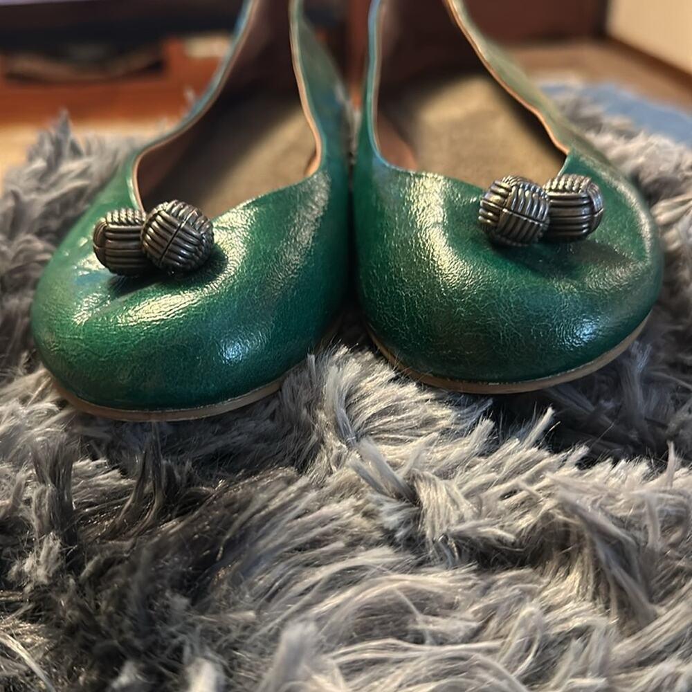 Pilcro and the Letterpress Green Leather Ballet Flats size 6 - Picture 2 of 7